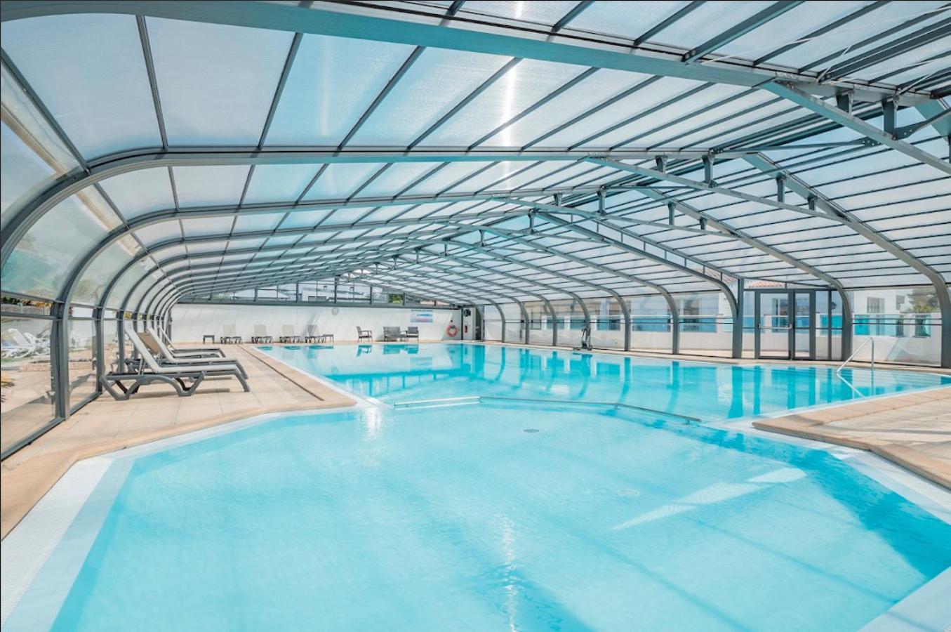 Joli Chalet Pour 6, Residence Avec Piscine La Parée Preneau Exterior foto